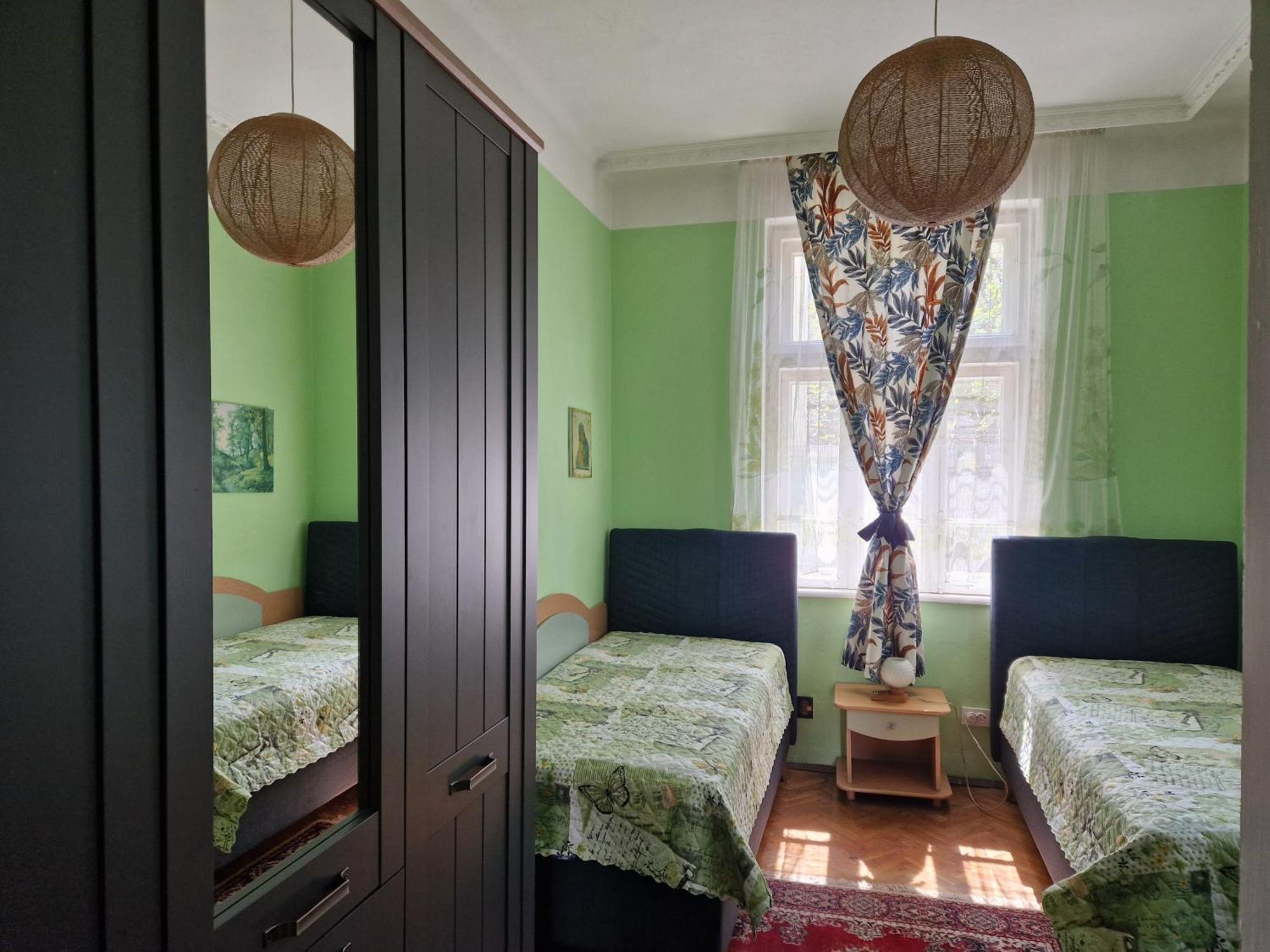 Ferienwohnung Етаж От Къща С Двор Burgas City Exterior foto